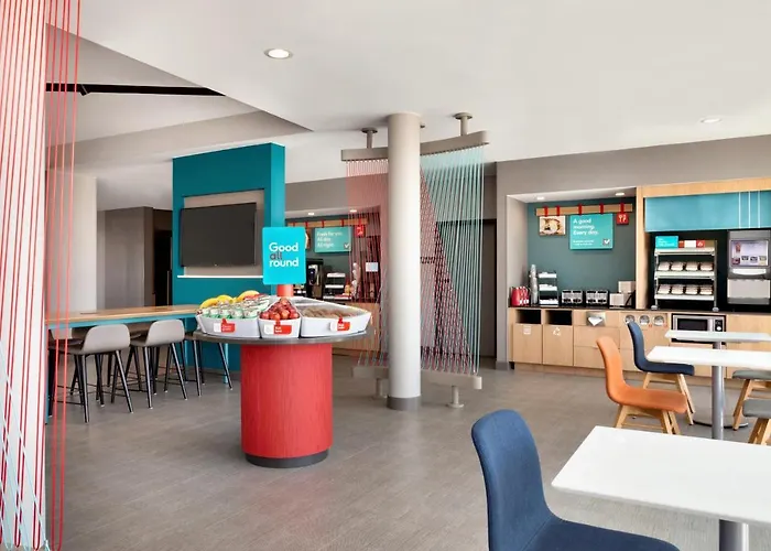 Dog Friendly Hotels in Gary