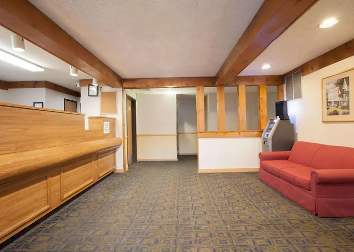 Dog Friendly Hotels in Oneonta