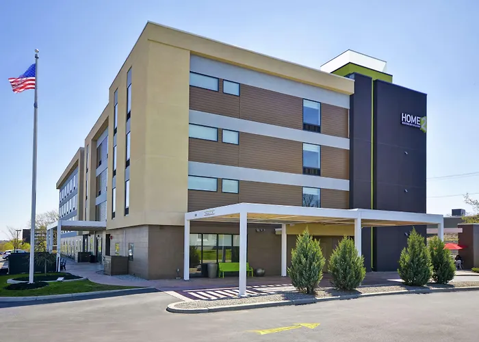 Dog Friendly Hotels in Rochester