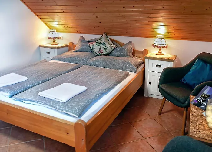 Dog Friendly Hotels in Tihany
