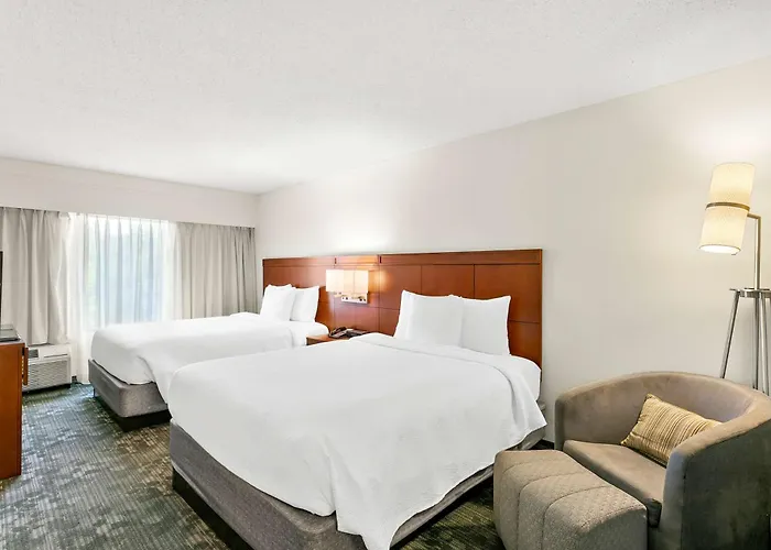 Dog Friendly Hotels in Greenbelt