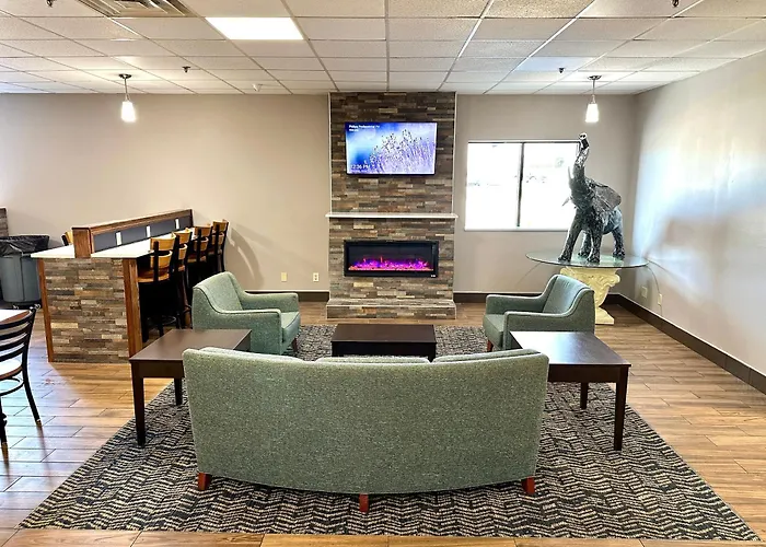 Dog Friendly Hotels in Baraboo
