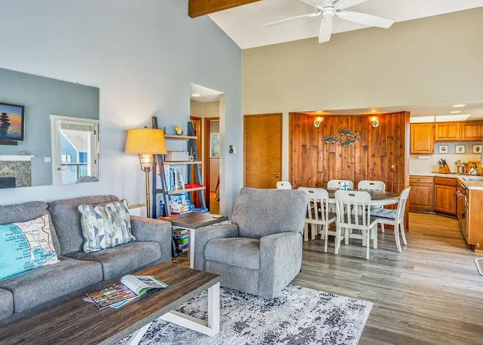 Dog Friendly Hotels in Moclips