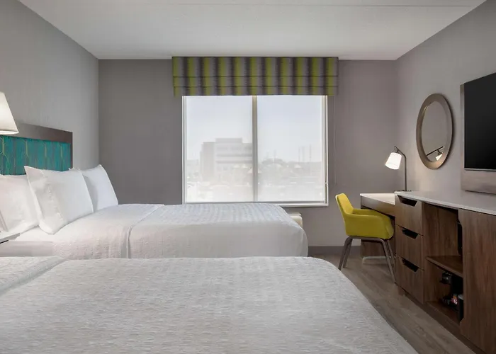 Dog Friendly Hotels in Brampton