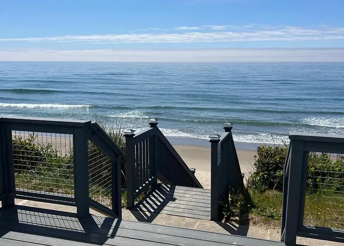 Dog Friendly Hotels in Oceanside