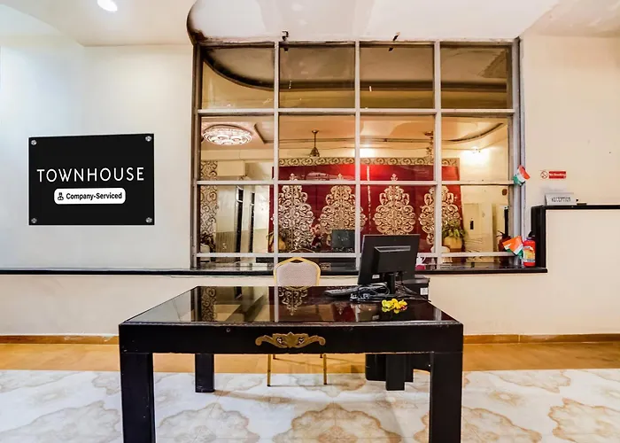 Dog Friendly Hotels in Kanpur