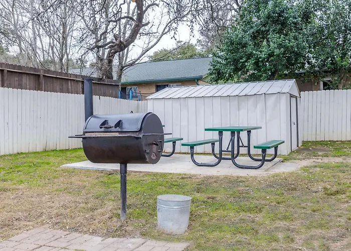 Dog Friendly Hotels in Boerne