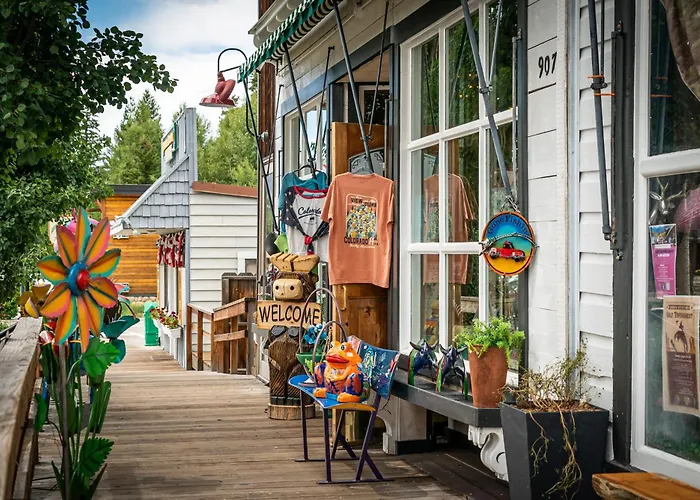 Dog Friendly Hotels in Grand Lake