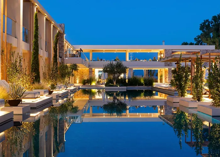 Dog Friendly Hotels in Chios Town