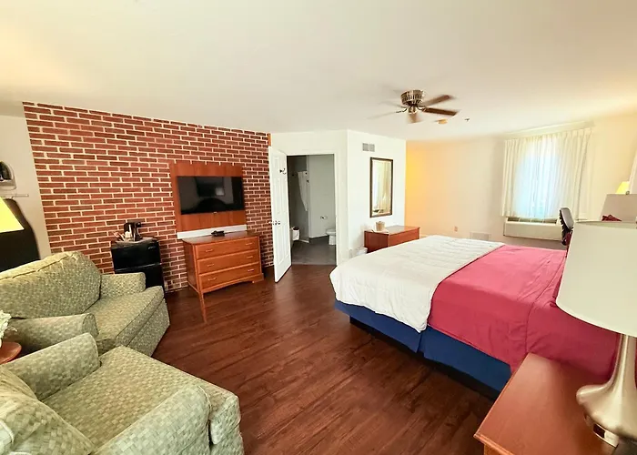 Dog Friendly Hotels in Ellicott City