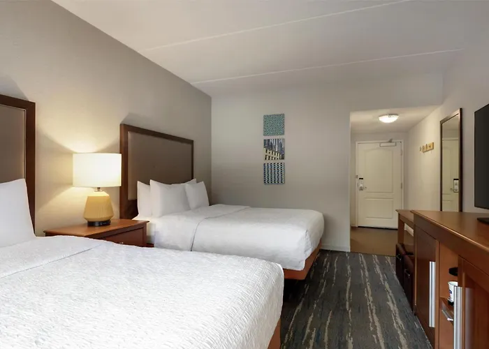 Dog Friendly Hotels in Harmarville