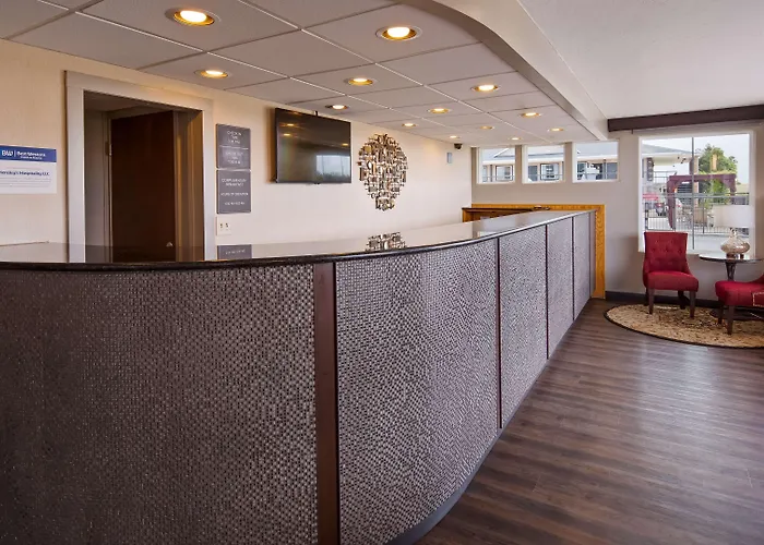 Dog Friendly Hotels in El Reno