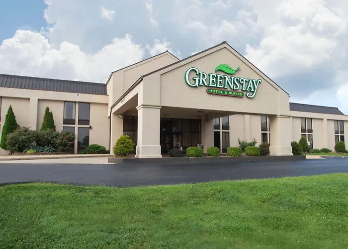Dog Friendly Hotels in Stockton