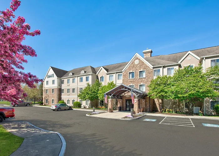 Dog Friendly Hotels in Wellsboro