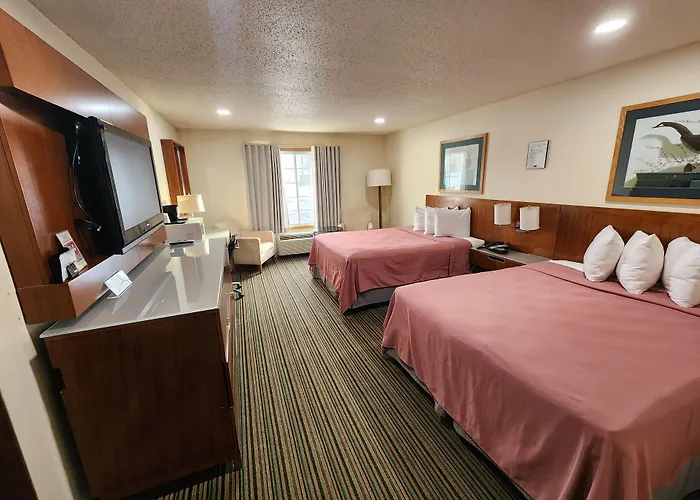 Dog Friendly Hotels in Prairie du Chien