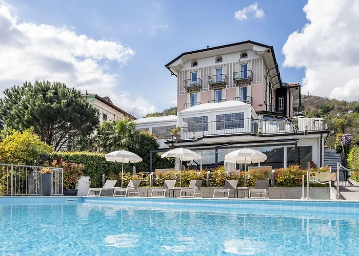 Dog Friendly Hotels in Cernobbio