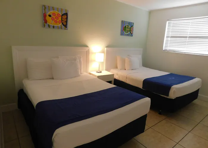 Dog Friendly Hotels in Marathon