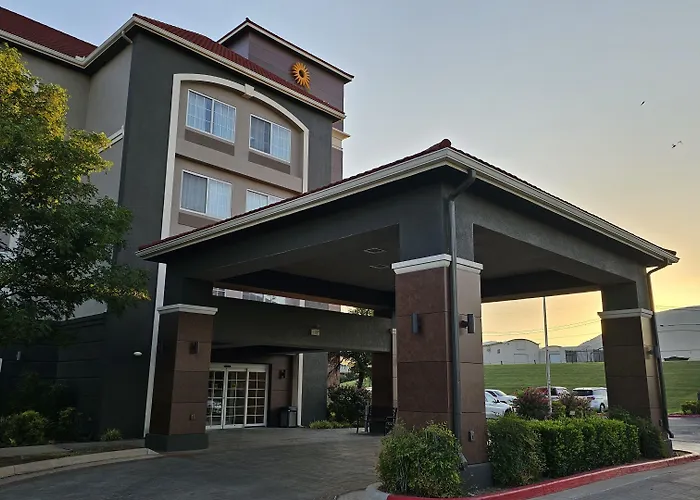 Dog Friendly Hotels in Lawton