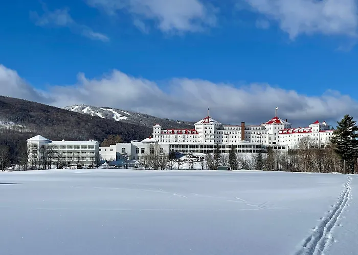 Dog Friendly Hotels in Bretton Woods