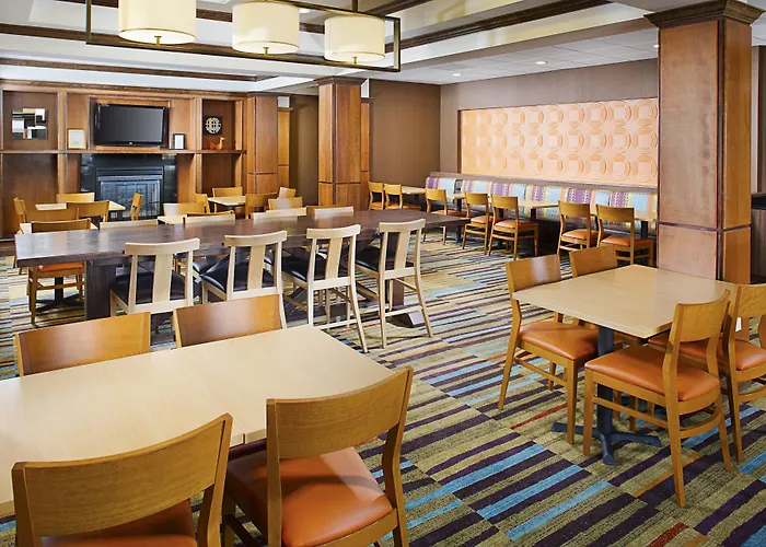 Dog Friendly Hotels in Twentynine Palms