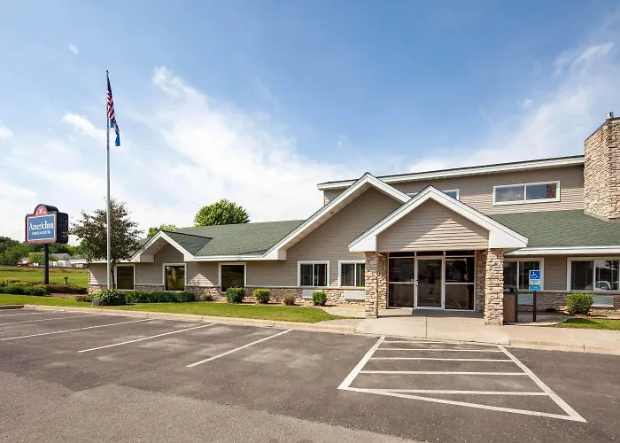 Dog Friendly Hotels in Northfield