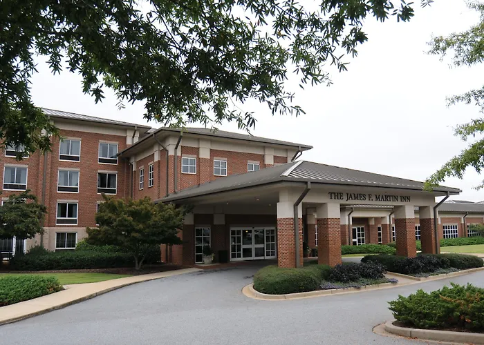 Dog Friendly Hotels in Clemson