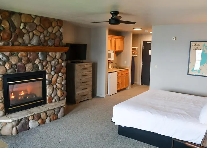 Dog Friendly Hotels in Nisswa