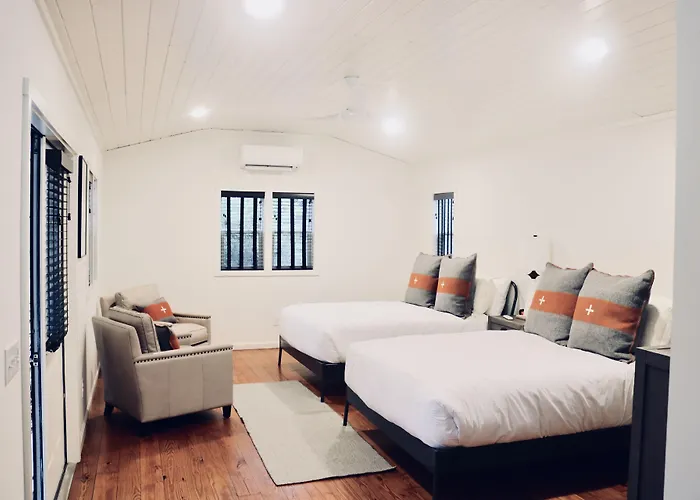 Dog Friendly Hotels in Dahlonega