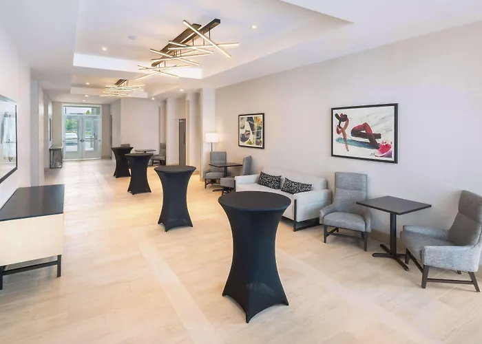 Dog Friendly Hotels in Munster