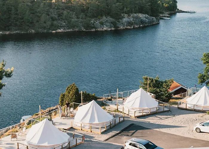 Dog Friendly Hotels in Stromstad