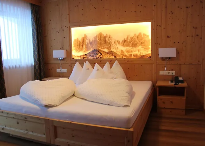 Dog Friendly Hotels in Ortisei