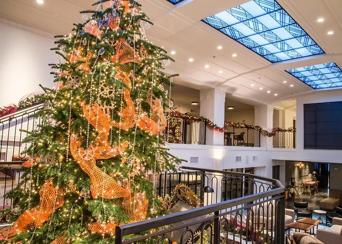 Dog Friendly Hotels in Seattle