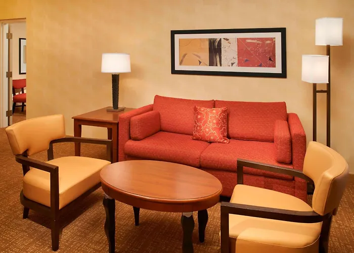 Dog Friendly Hotels in Worthington