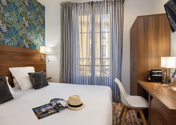 Dog Friendly Hotels in Nice
