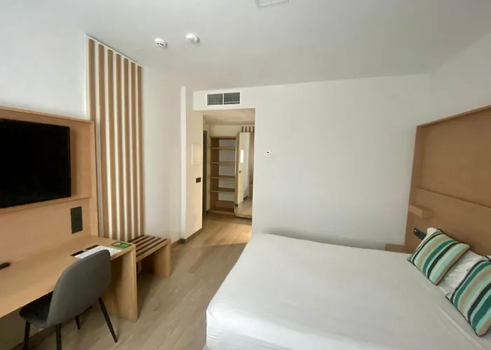 Dog Friendly Hotels in Avila