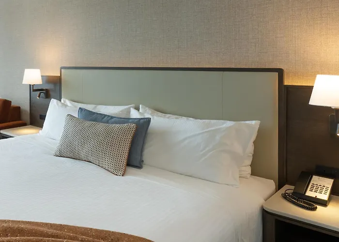 Dog Friendly Hotels in Sidney