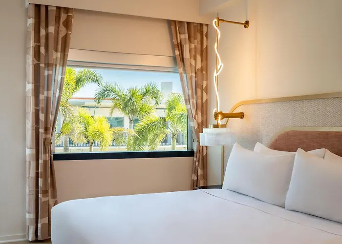 Dog Friendly Hotels in Lakewood Ranch