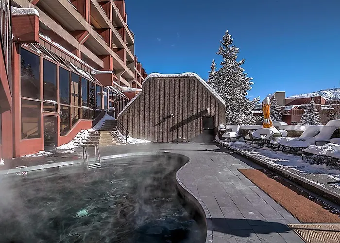 Dog Friendly Hotels in Breckenridge