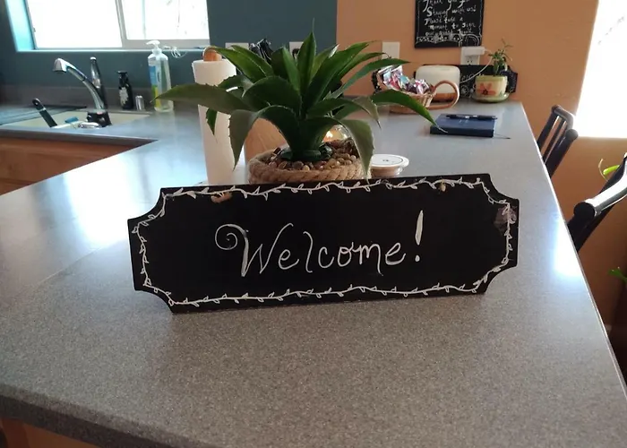 Dog Friendly Hotels in Mariposa